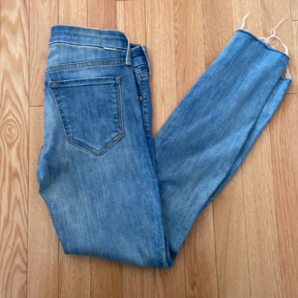 Mother looker ankle fray jeans. - Picture 2 of 10